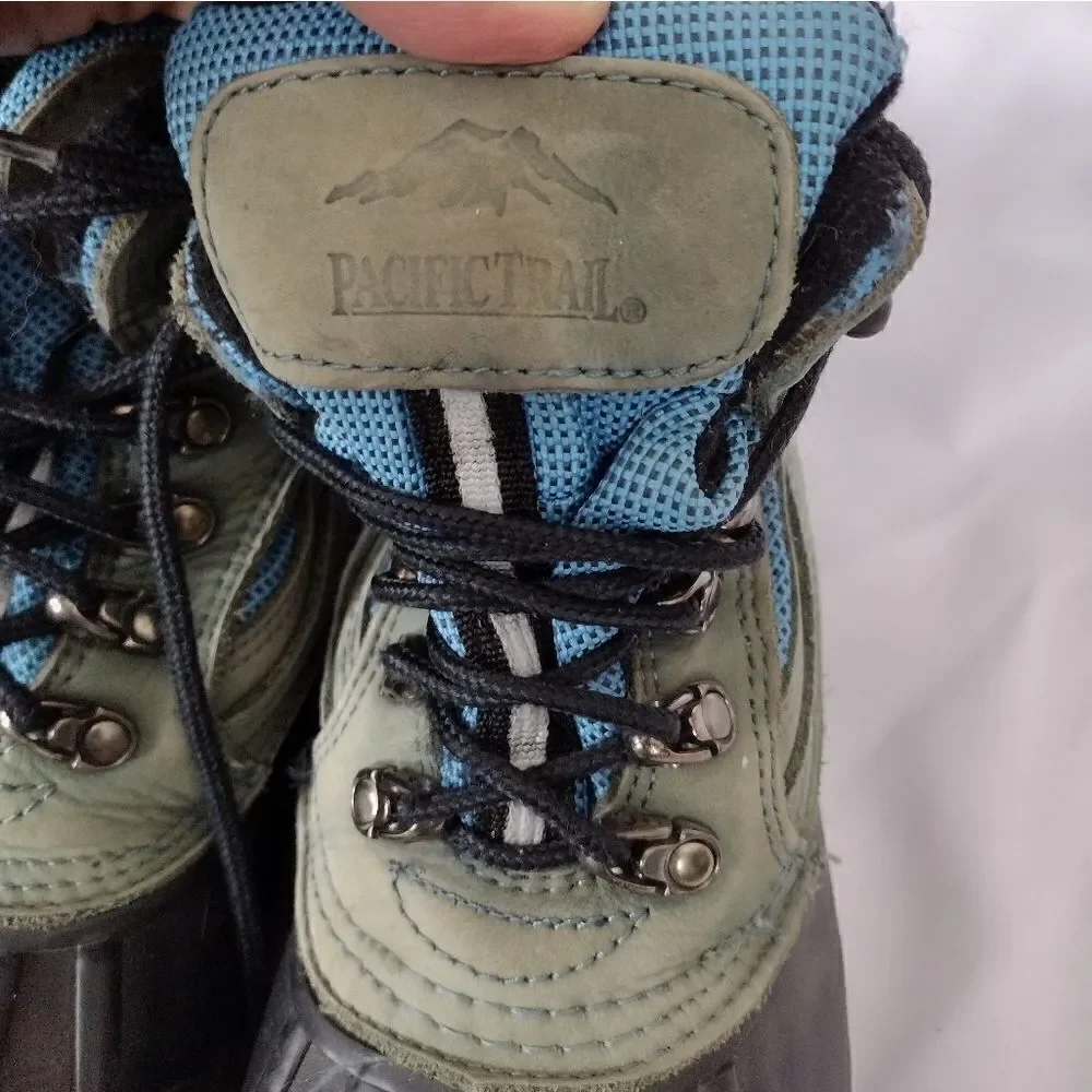 Pacific trail boots